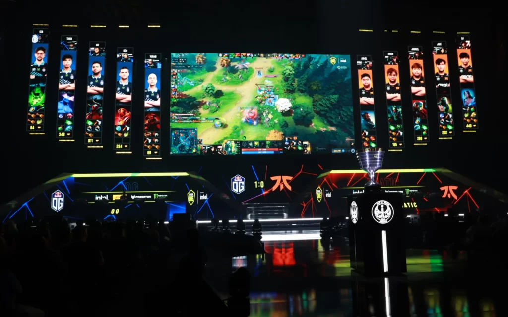 Wie sich Dota 2-Turniere verändert haben: von kleinen Wettbewerben zu Mega-Events